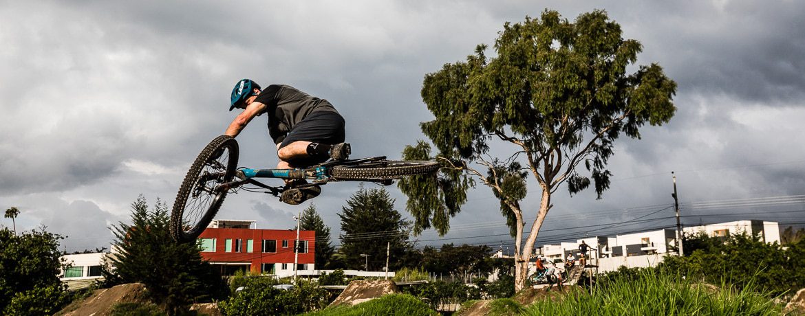 Thomas Vanderham styling it up in Quito local mountain bike guide Ecuador.