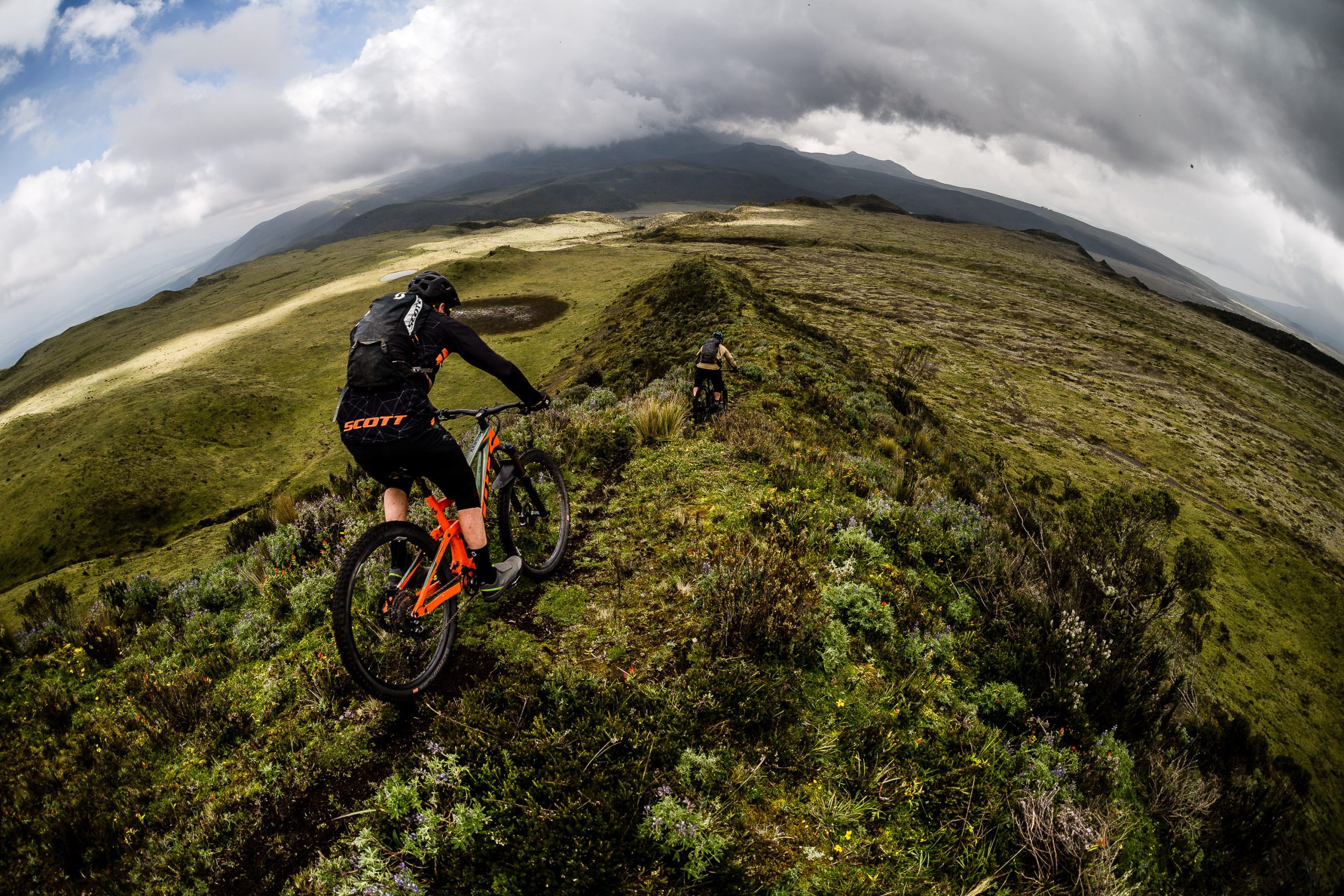 Heaven's ridge delivering the goods on our Ecuador MTB Film