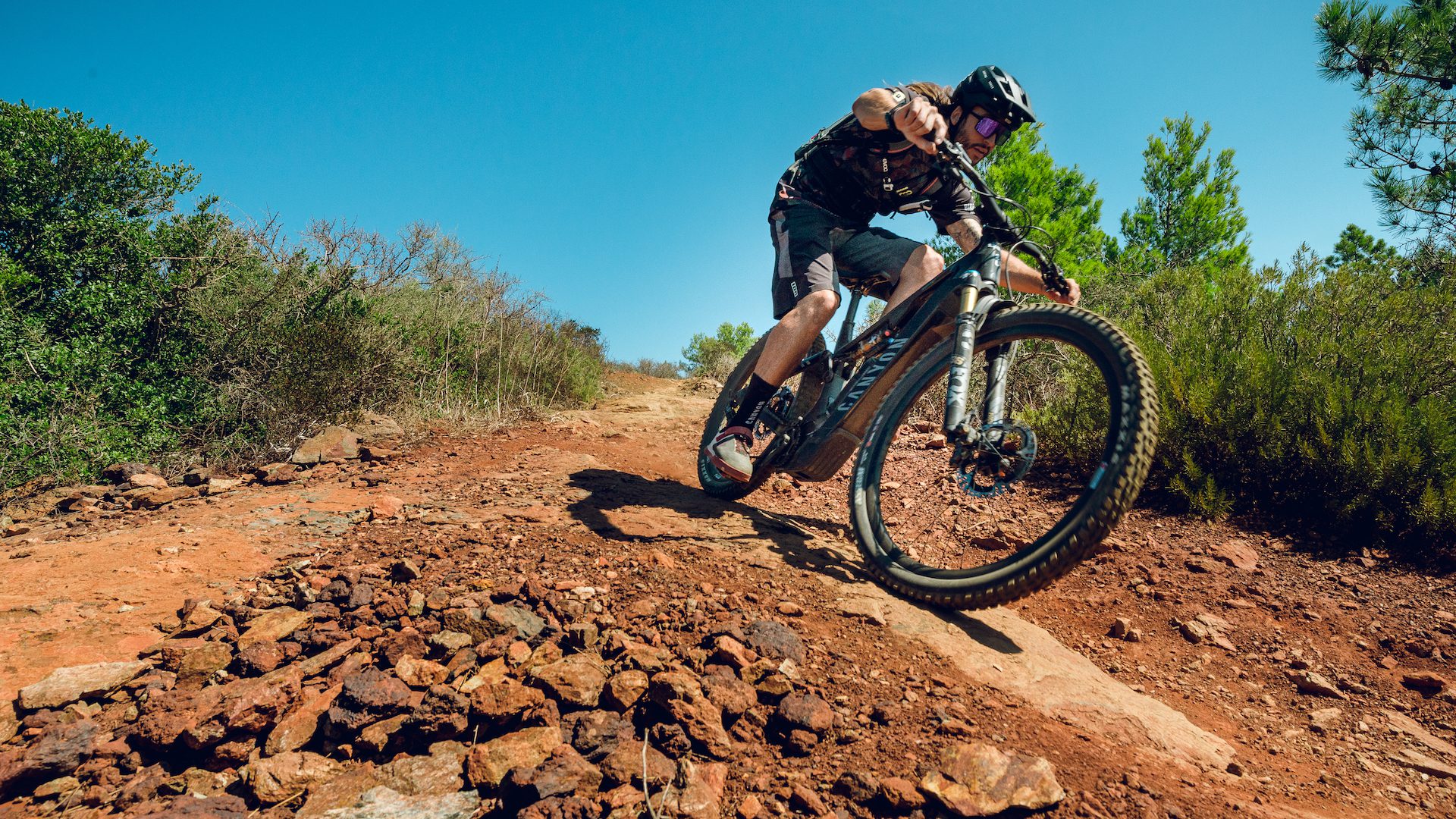 E-MTB guides